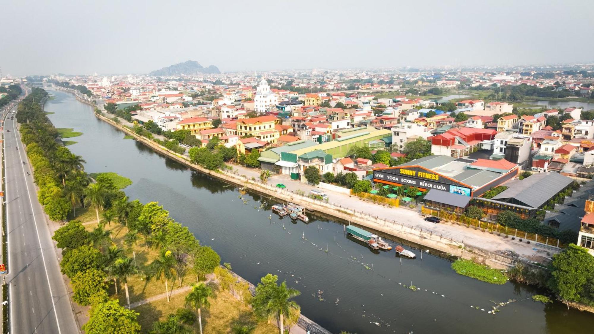 Sunny Bungalow & Hotel Ninh Binh Esterno foto
