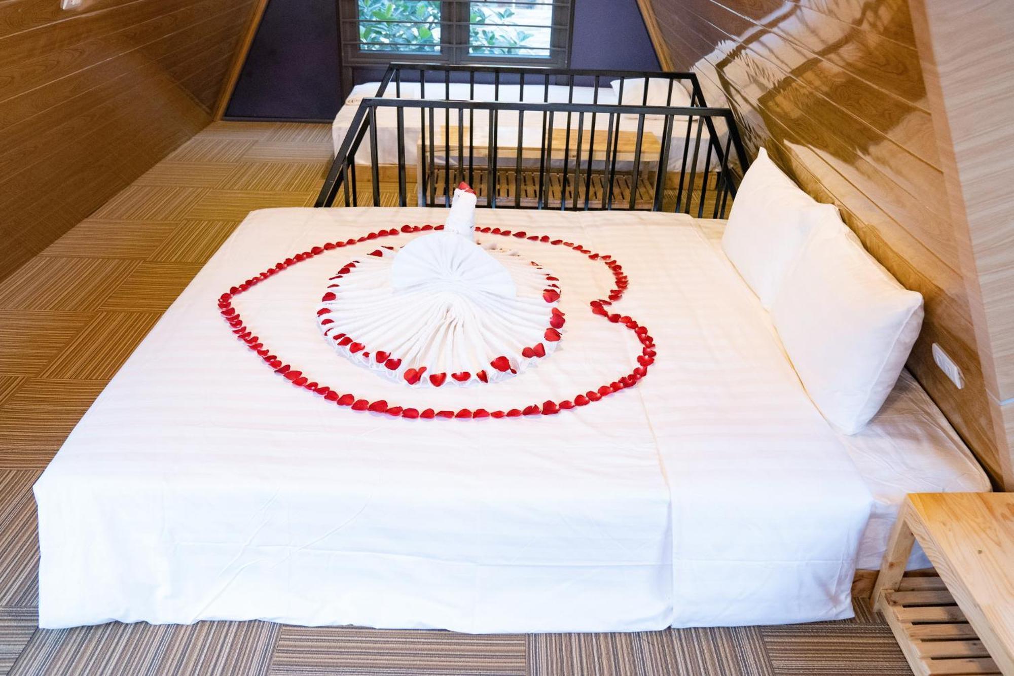 Sunny Bungalow & Hotel Ninh Binh Esterno foto